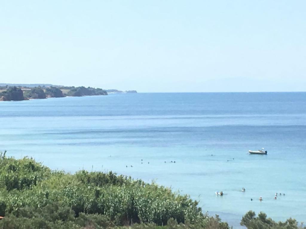 Magnificent Seascape Villa On A Secluded Beach Nea Moudania Exterior foto